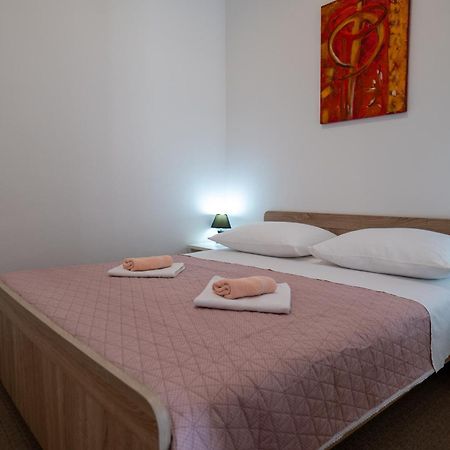 Irena'S Place A1 روفينج المظهر الخارجي الصورة