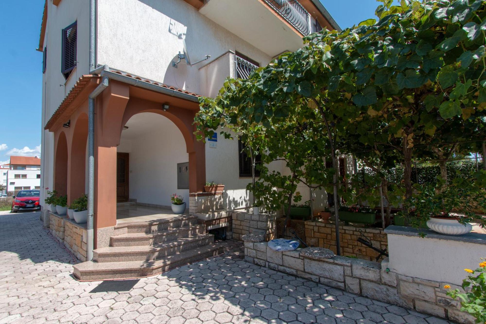 Irena'S Place A1 روفينج المظهر الخارجي الصورة